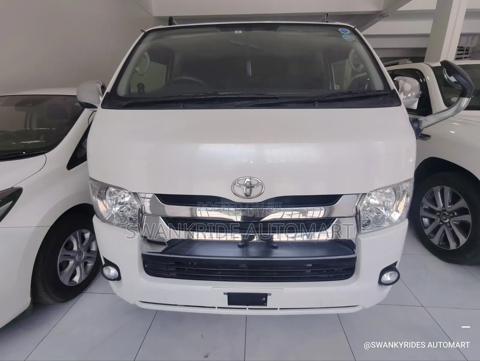 Toyota HiAce 2020 White