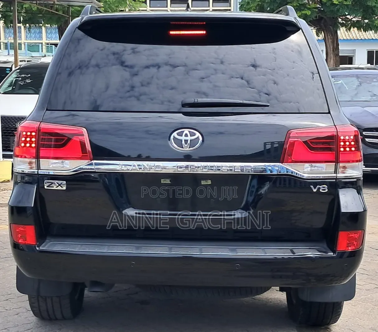 Toyota Land Cruiser 4.6 V8 ZX 2020 Black