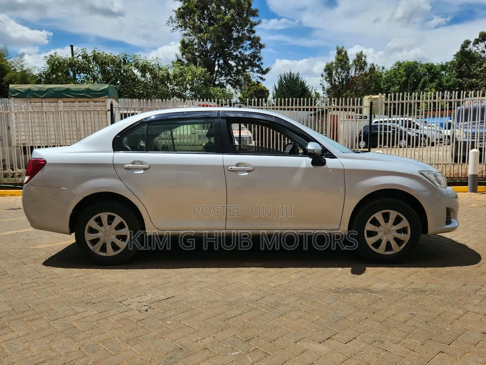 Toyota Axio 2015 Silver