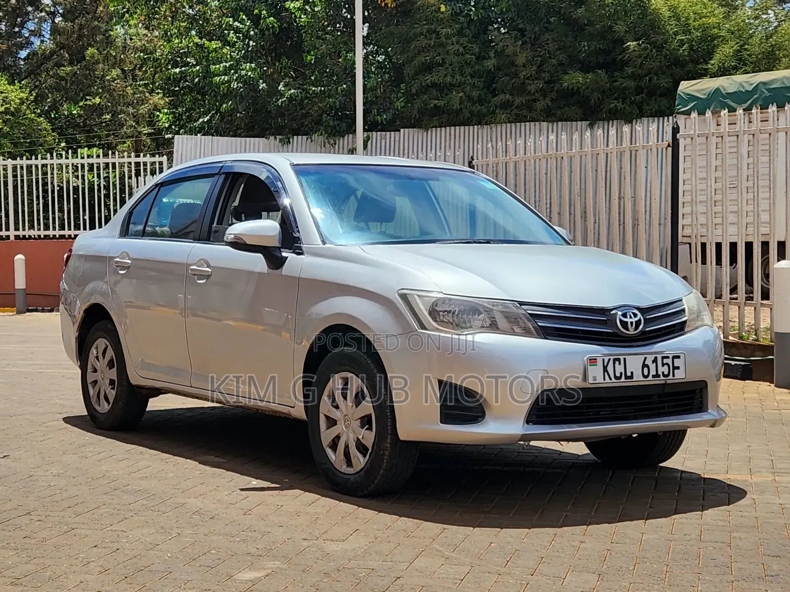 Toyota Axio 2015 Silver