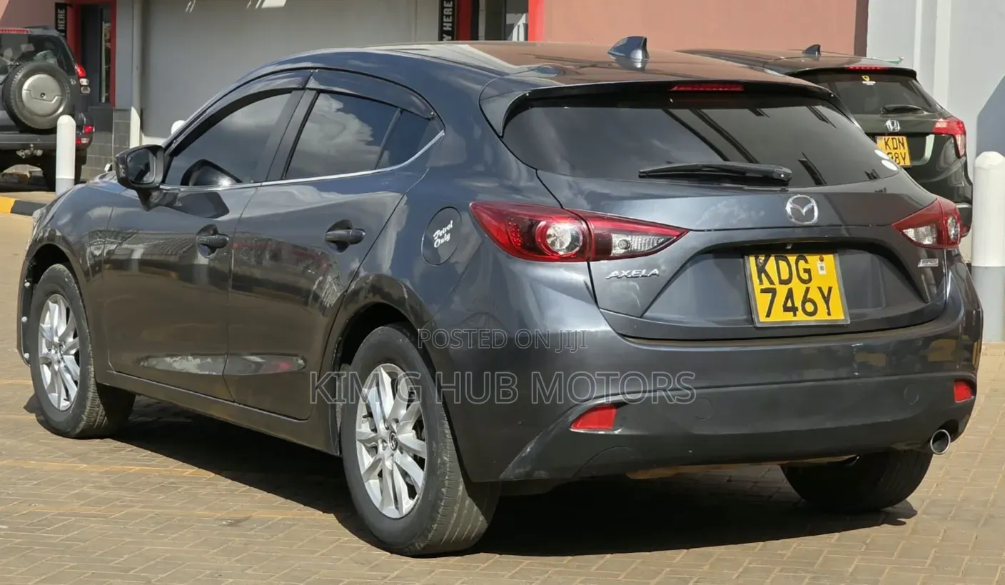 Mazda Axela SV Premium 2014 Gray