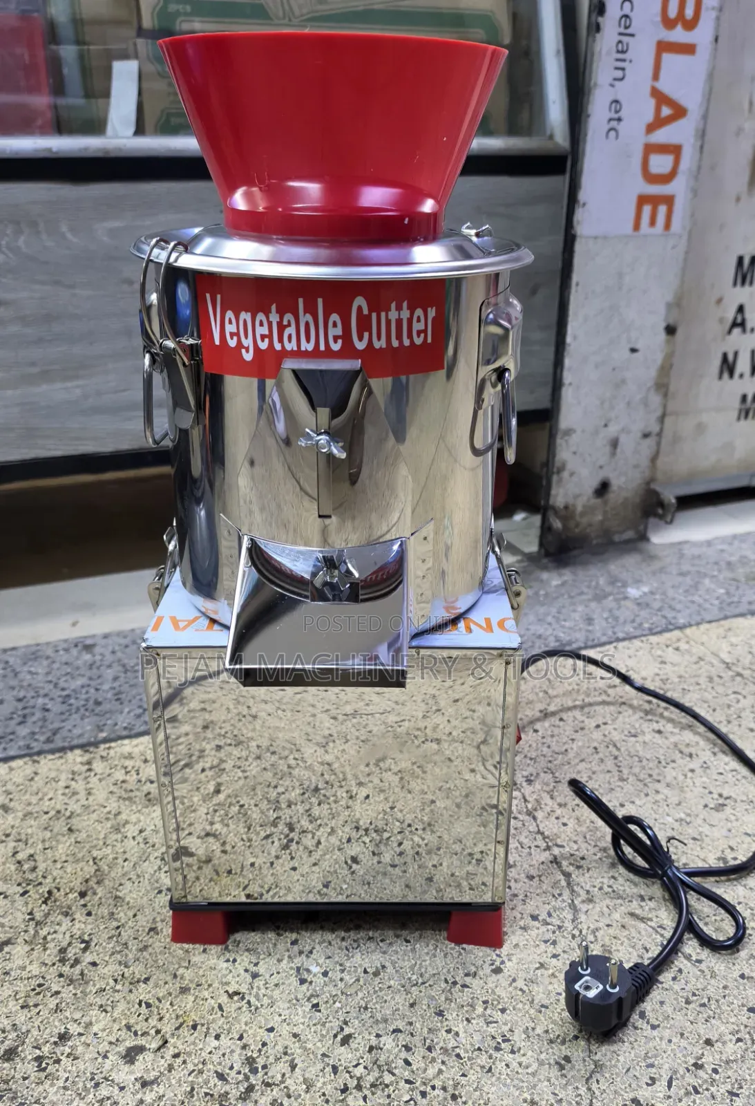Electric Vegetable Chopper and Shredder Machine