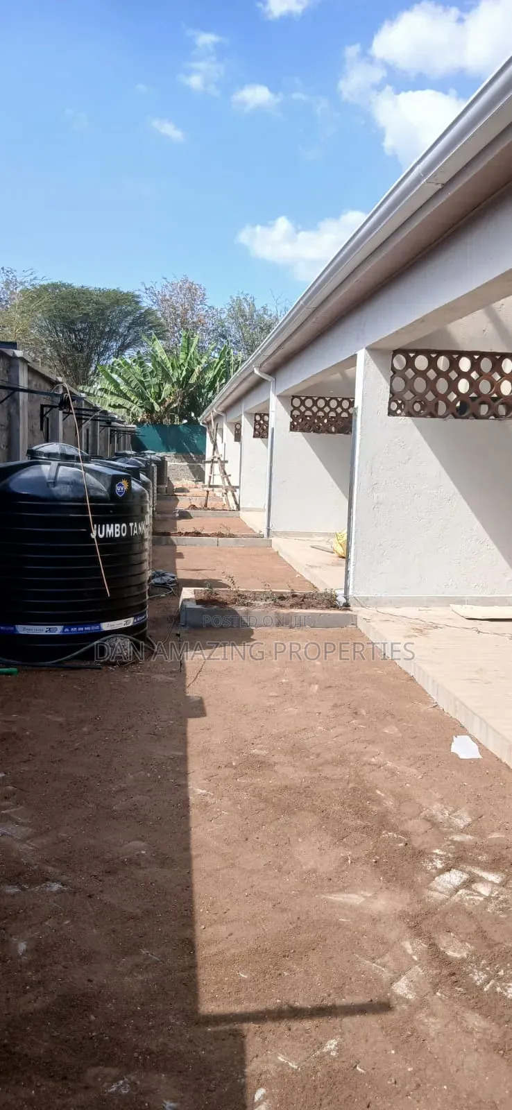 3bdrm Townhouse / Terrace in Kerarapon Drive for rent