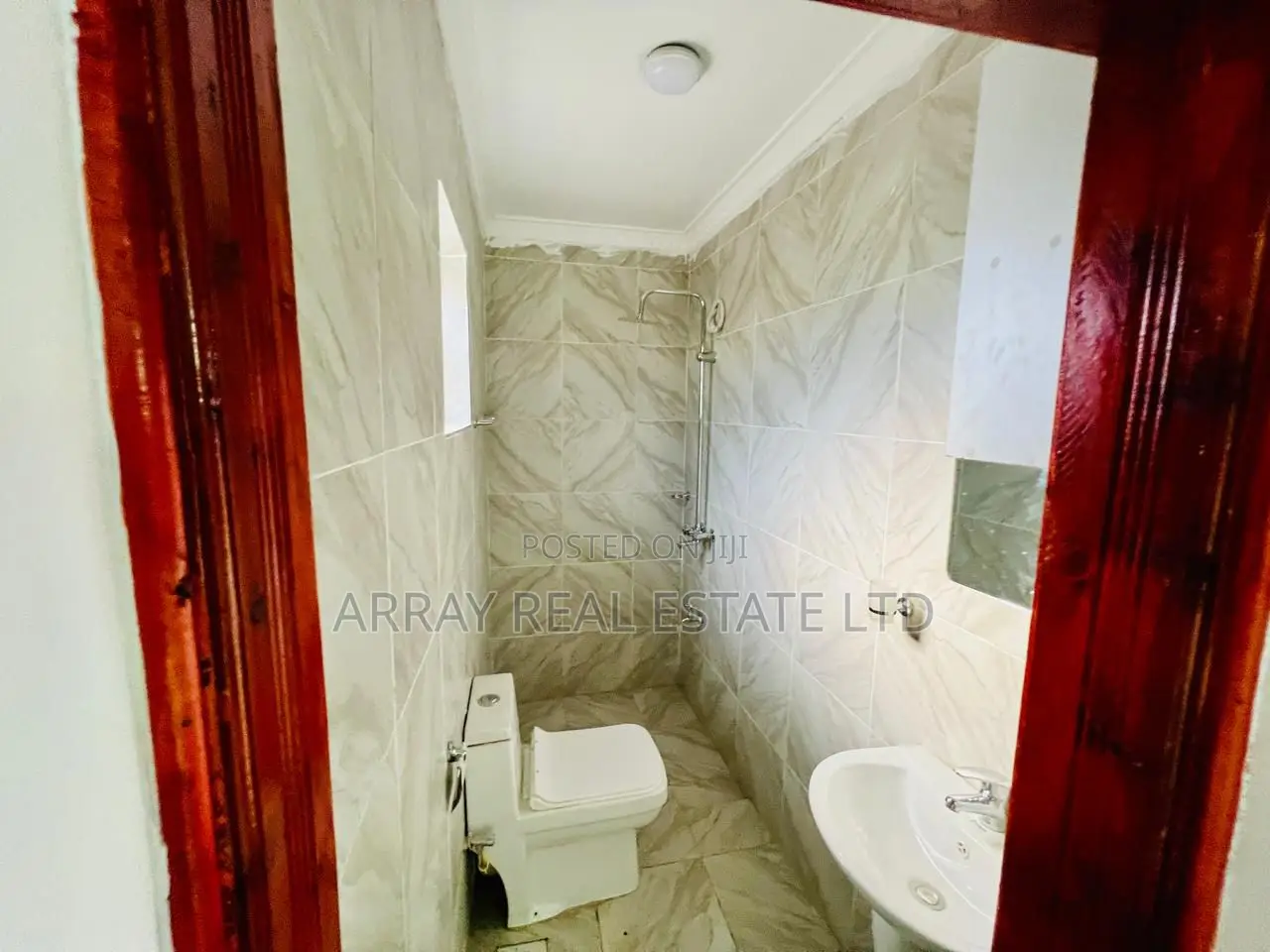 3bdrm Bungalow in Kalimoni for sale