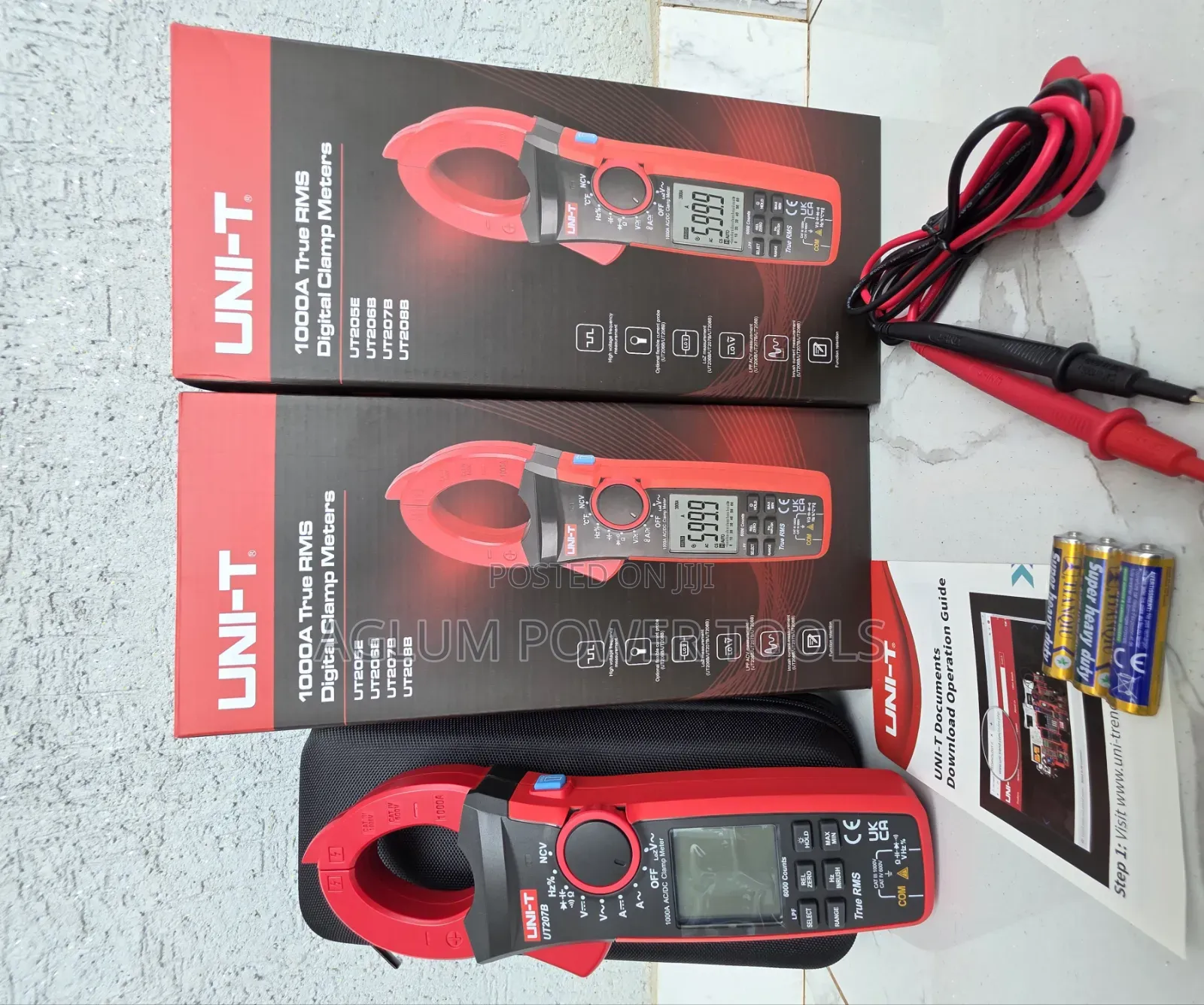 Digital Clamp Meter UT207-B