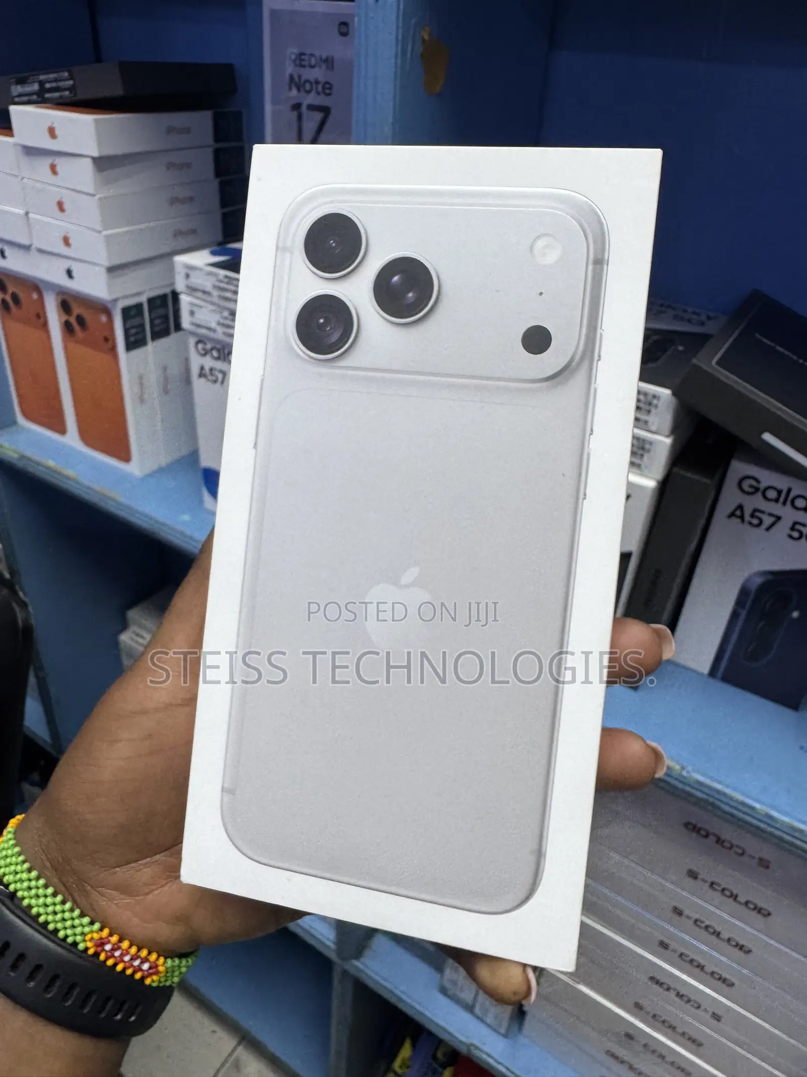 New Apple iPhone 18 Pro Max 256 GB Silver