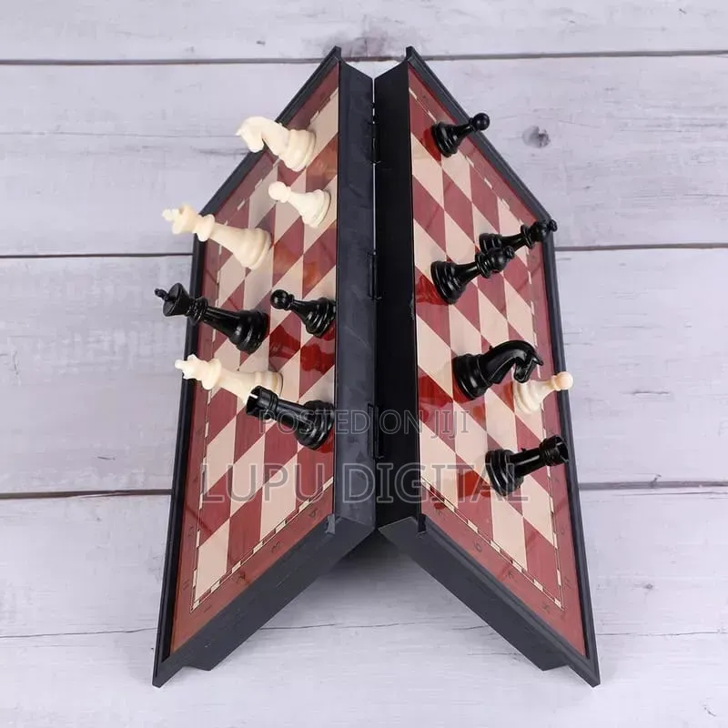 Medium Foldable Chess Board