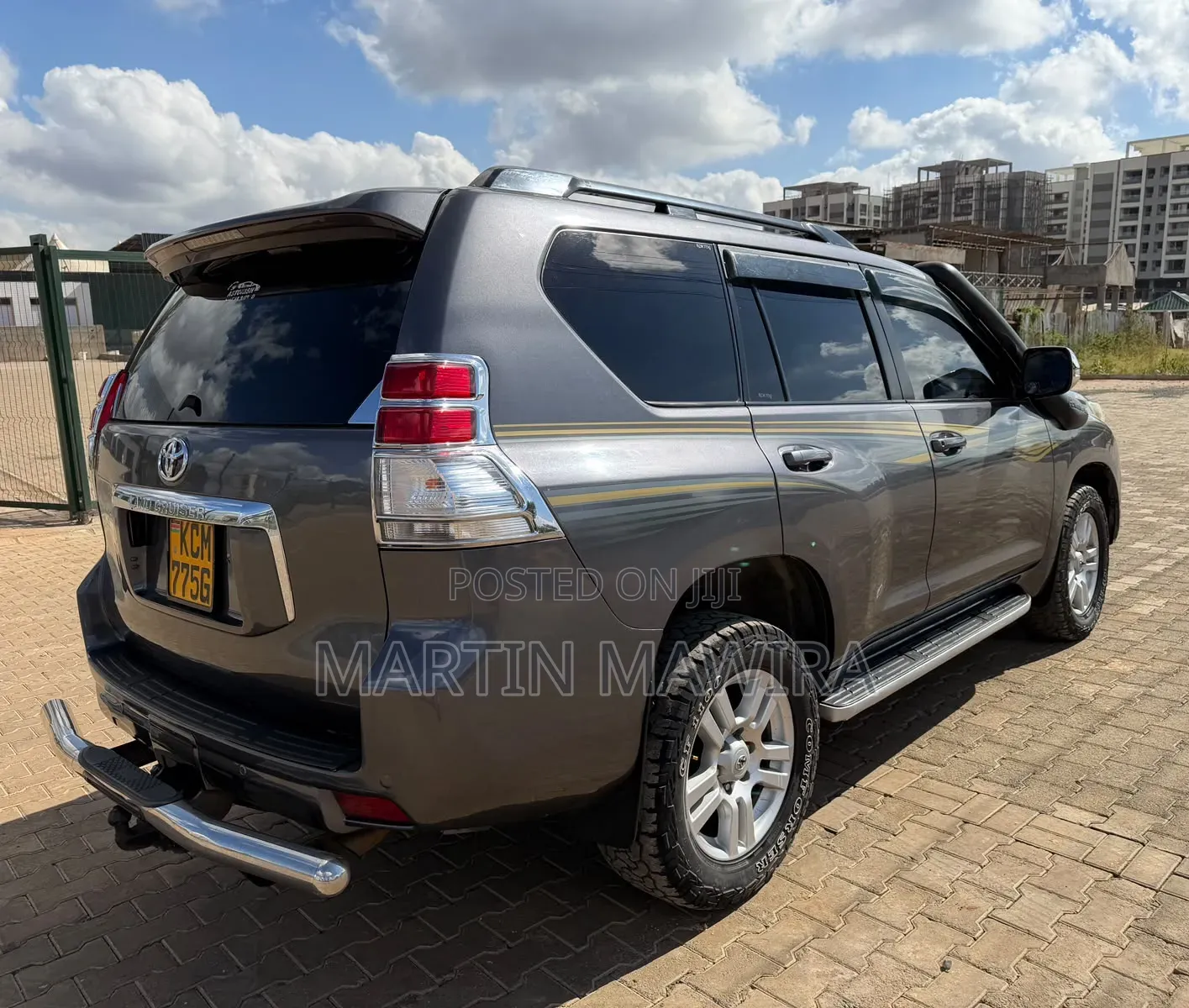 Toyota Land Cruiser Prado 2010 Gray