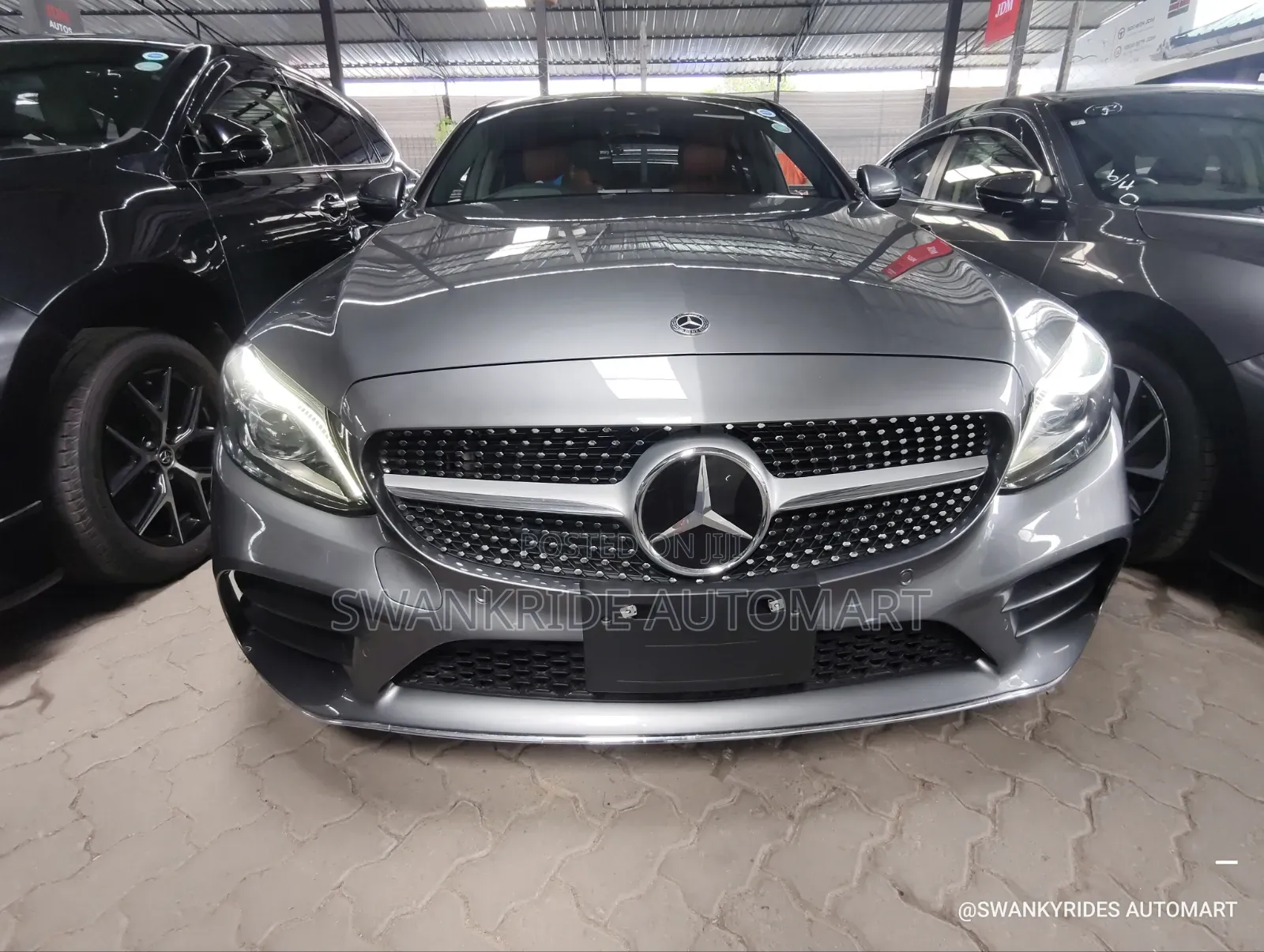Mercedes-Benz C200 2020 Gray
