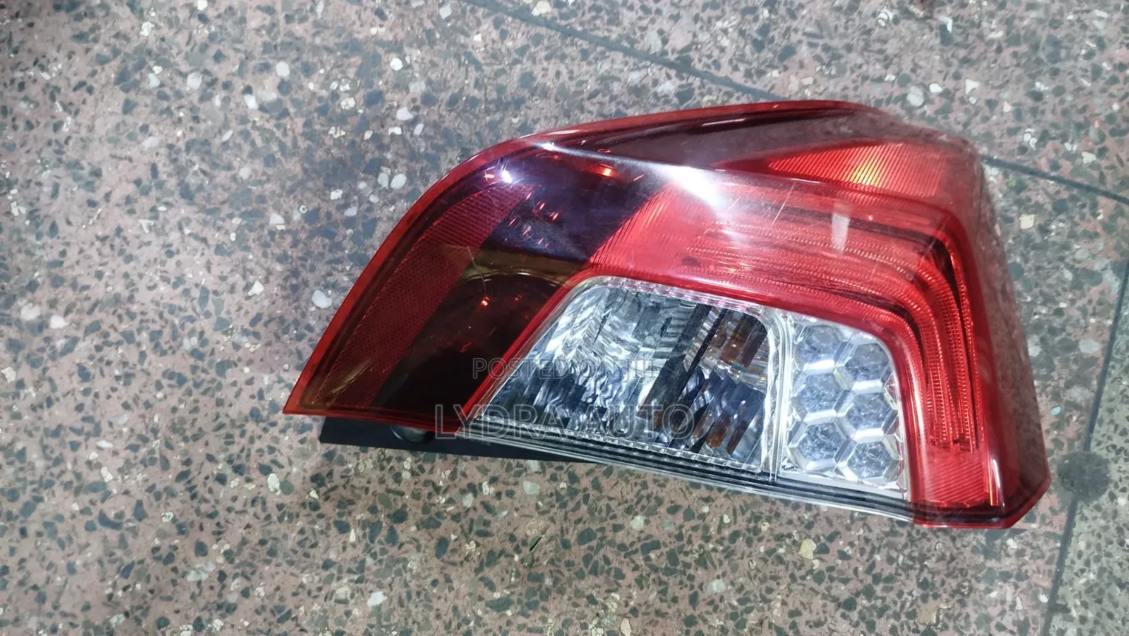 Honda Fit 2015 2016 2017 2018 Taillight
