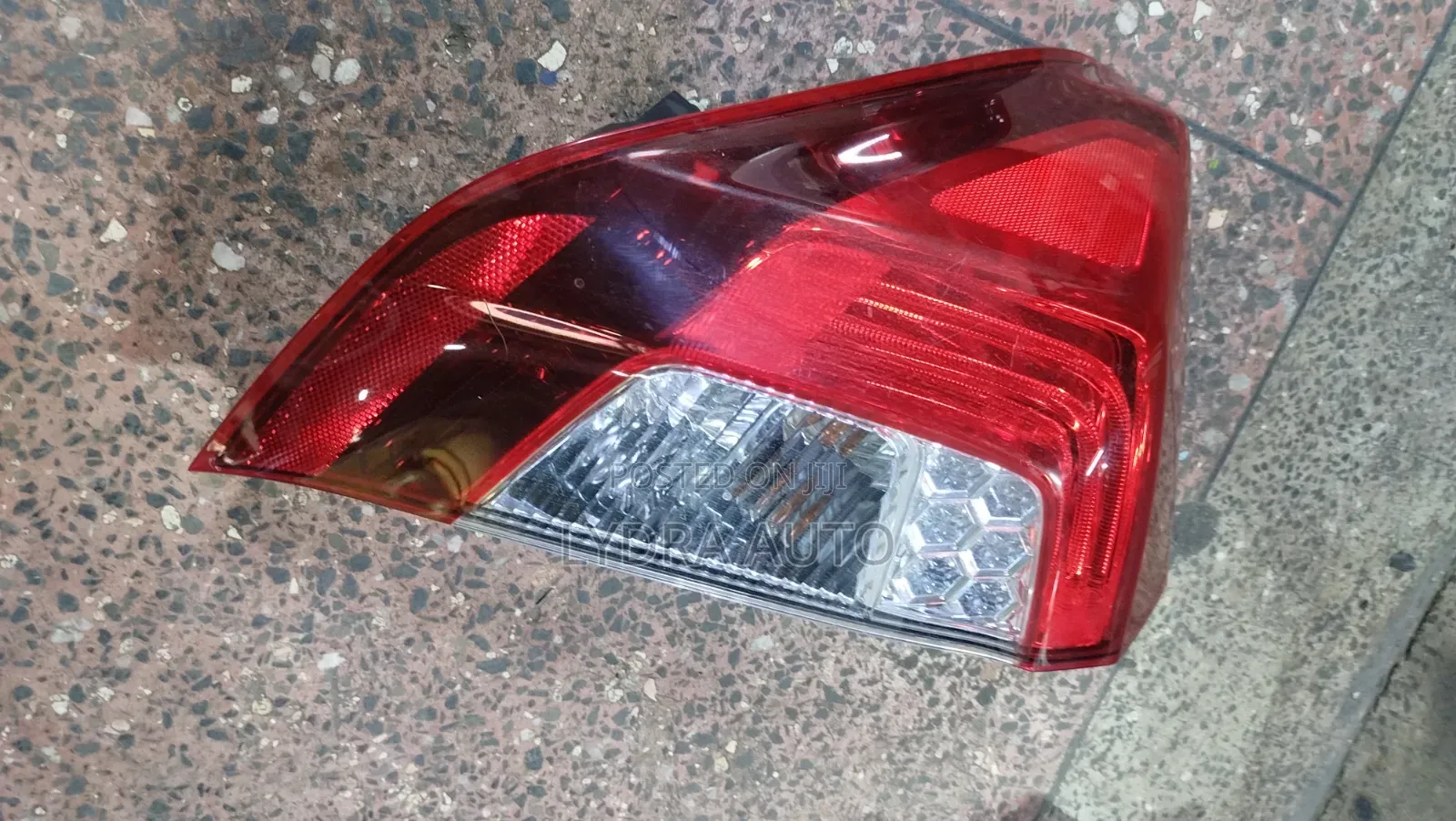 Honda Fit 2015 2016 2017 2018 Taillight