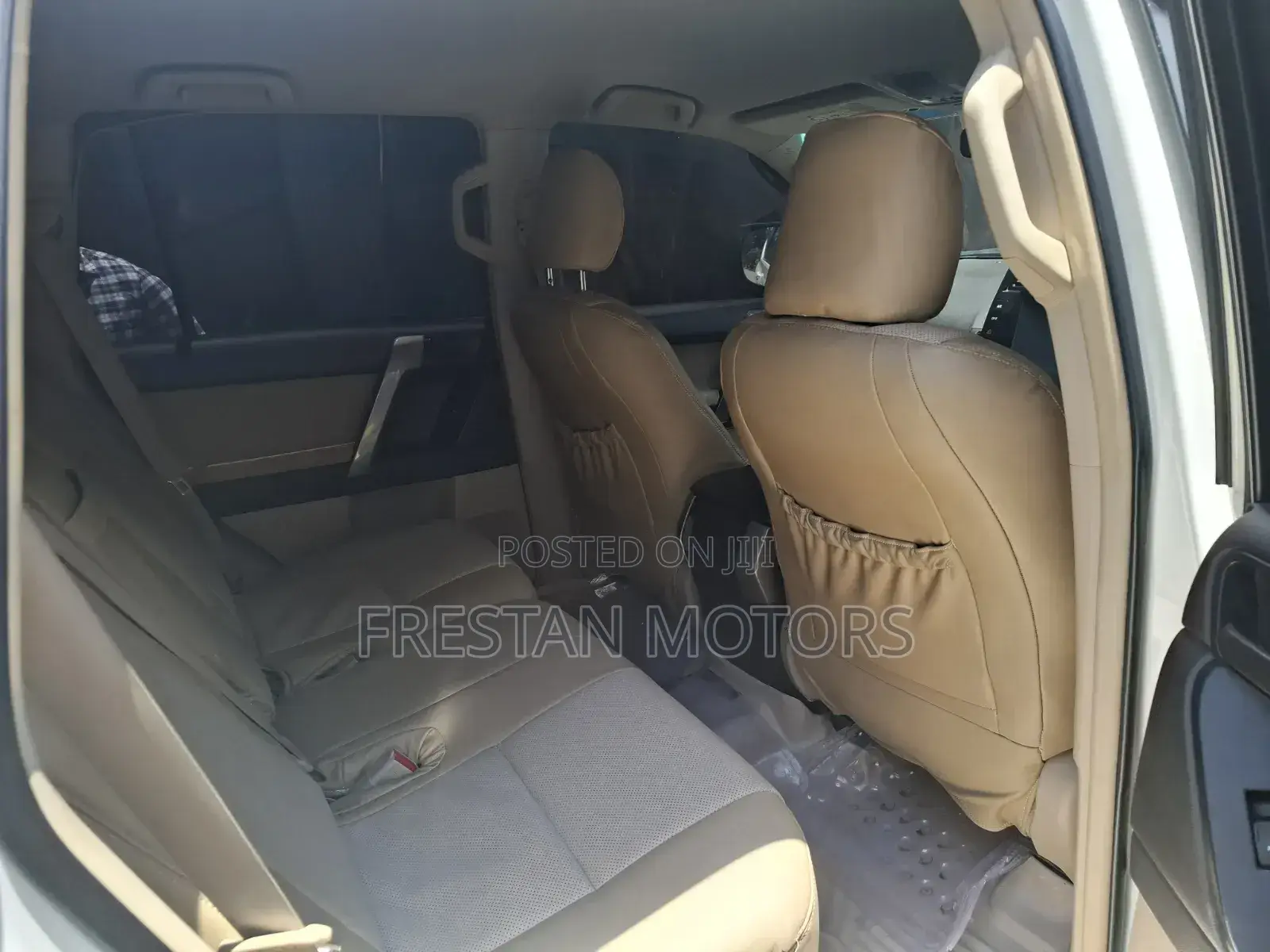 Toyota Land Cruiser Prado 2012 White