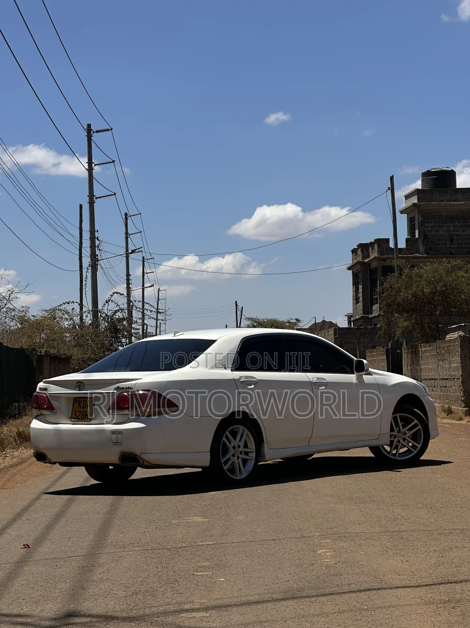 Toyota Crown 2012 White