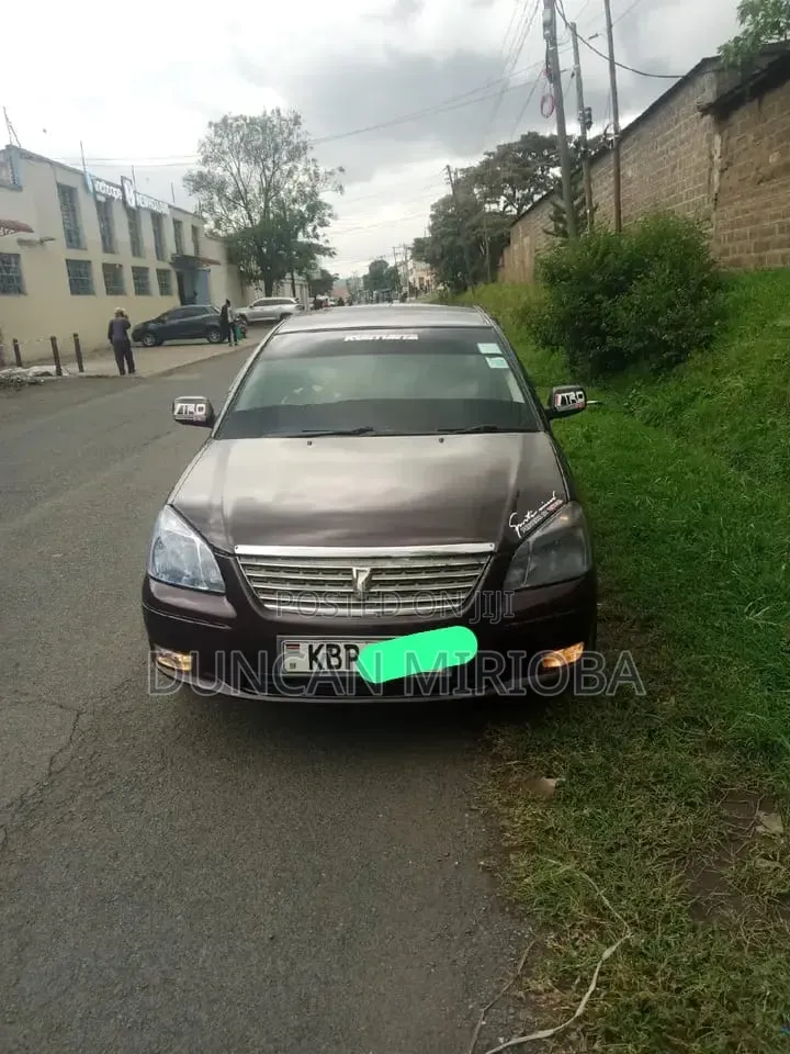 Toyota Premio 2011 Maroon