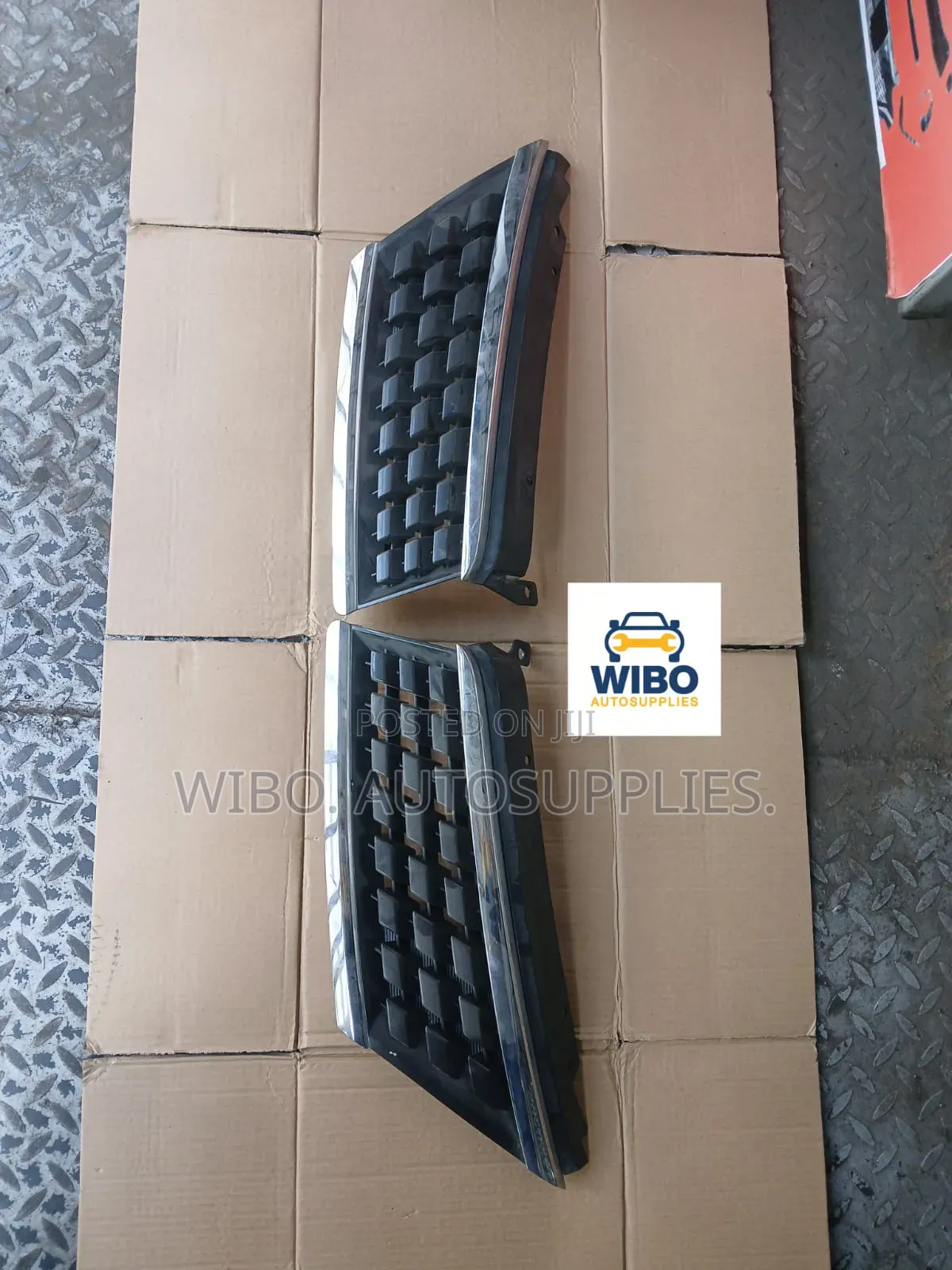 Nissan Tiida 2005-2008 Model Front Bumper Grille
