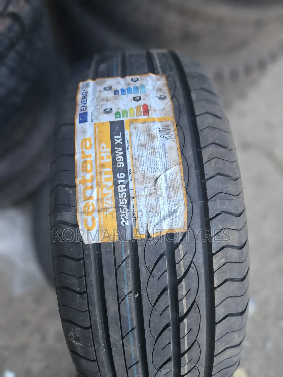 225/55r16 Centara Tire