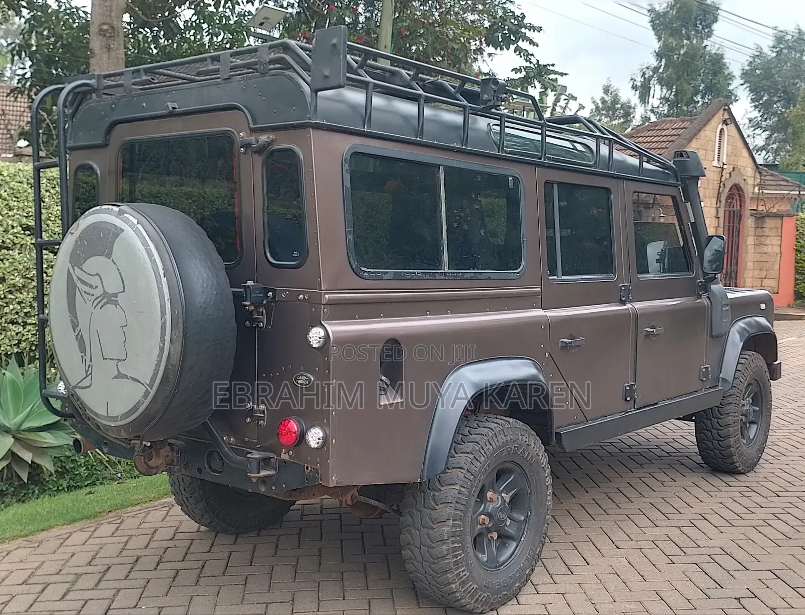 Land Rover Defender 2012 Brown