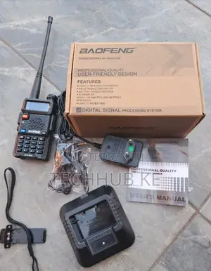 Baofeng UV5R Portable Walkie Talkie With Charger
