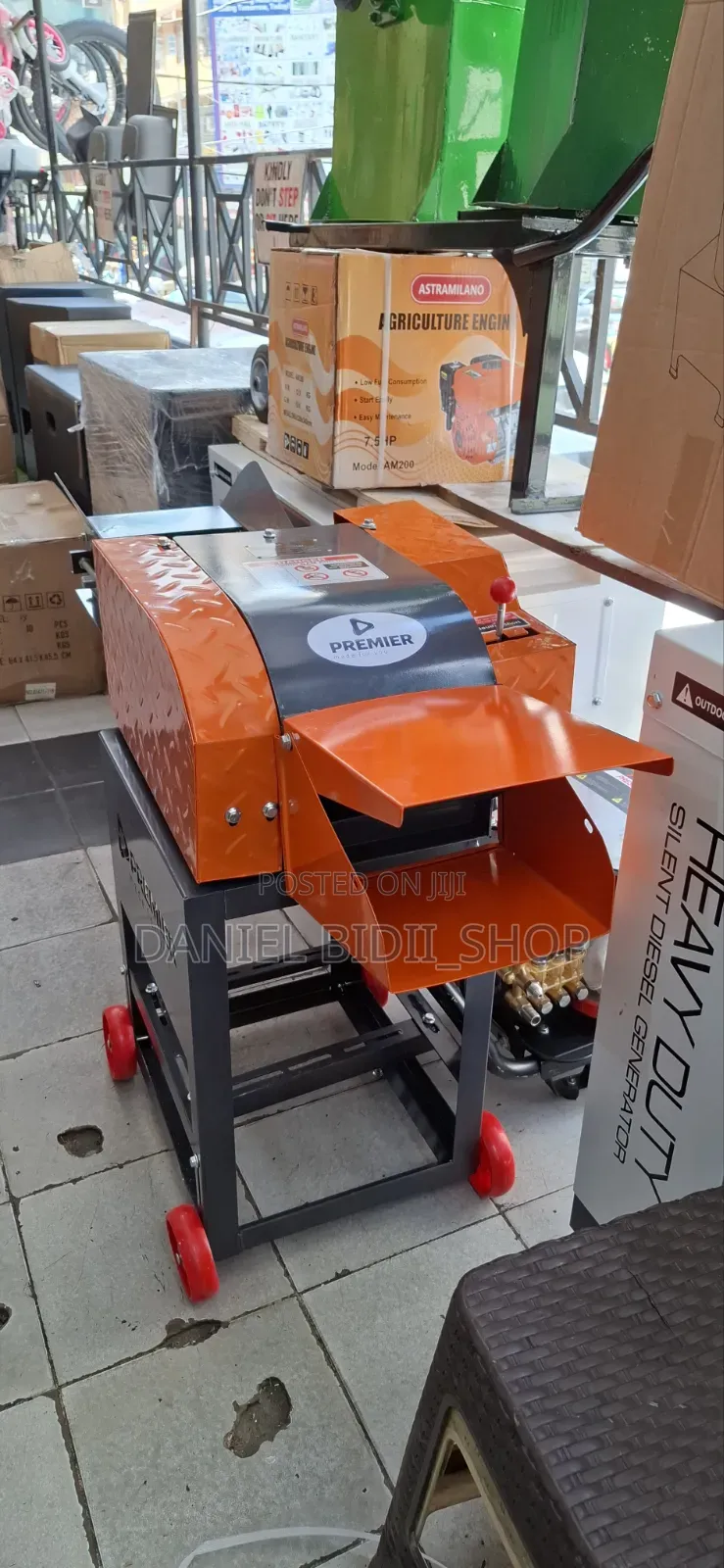 High Speed Chopper With Metal Conveyor Belt
