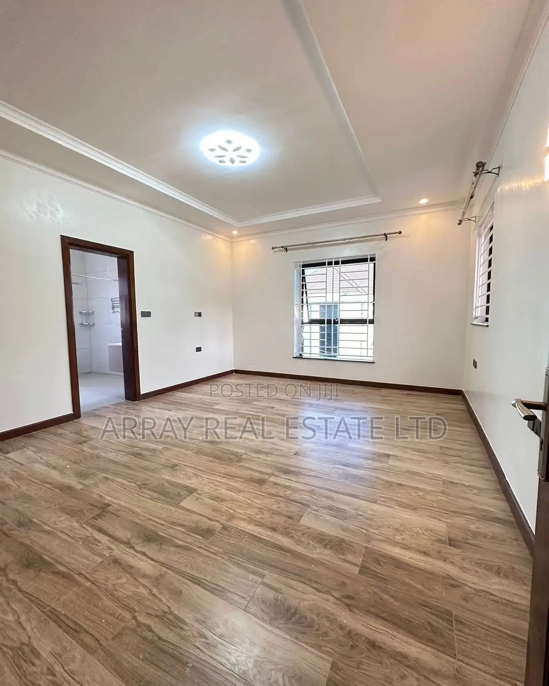 4bdrm Apartment in Hardy for sale