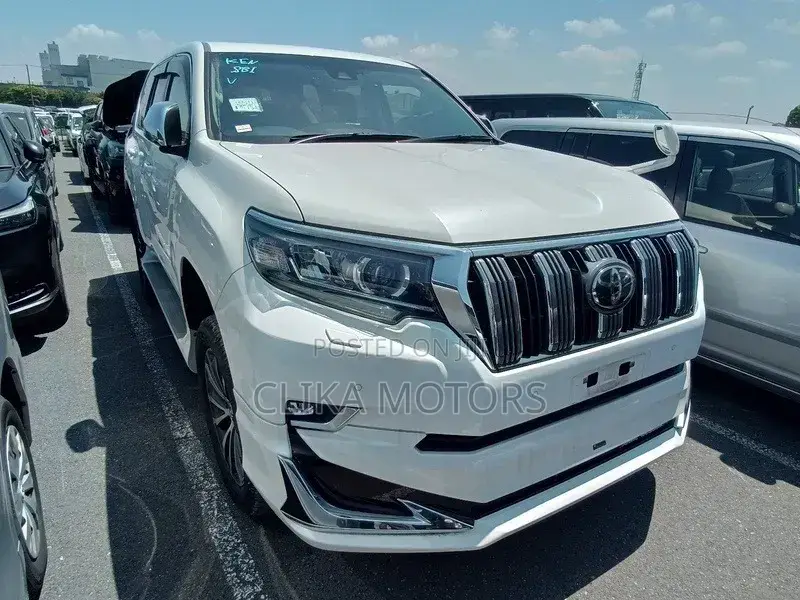 Toyota Land Cruiser Prado 2.7 2020 White