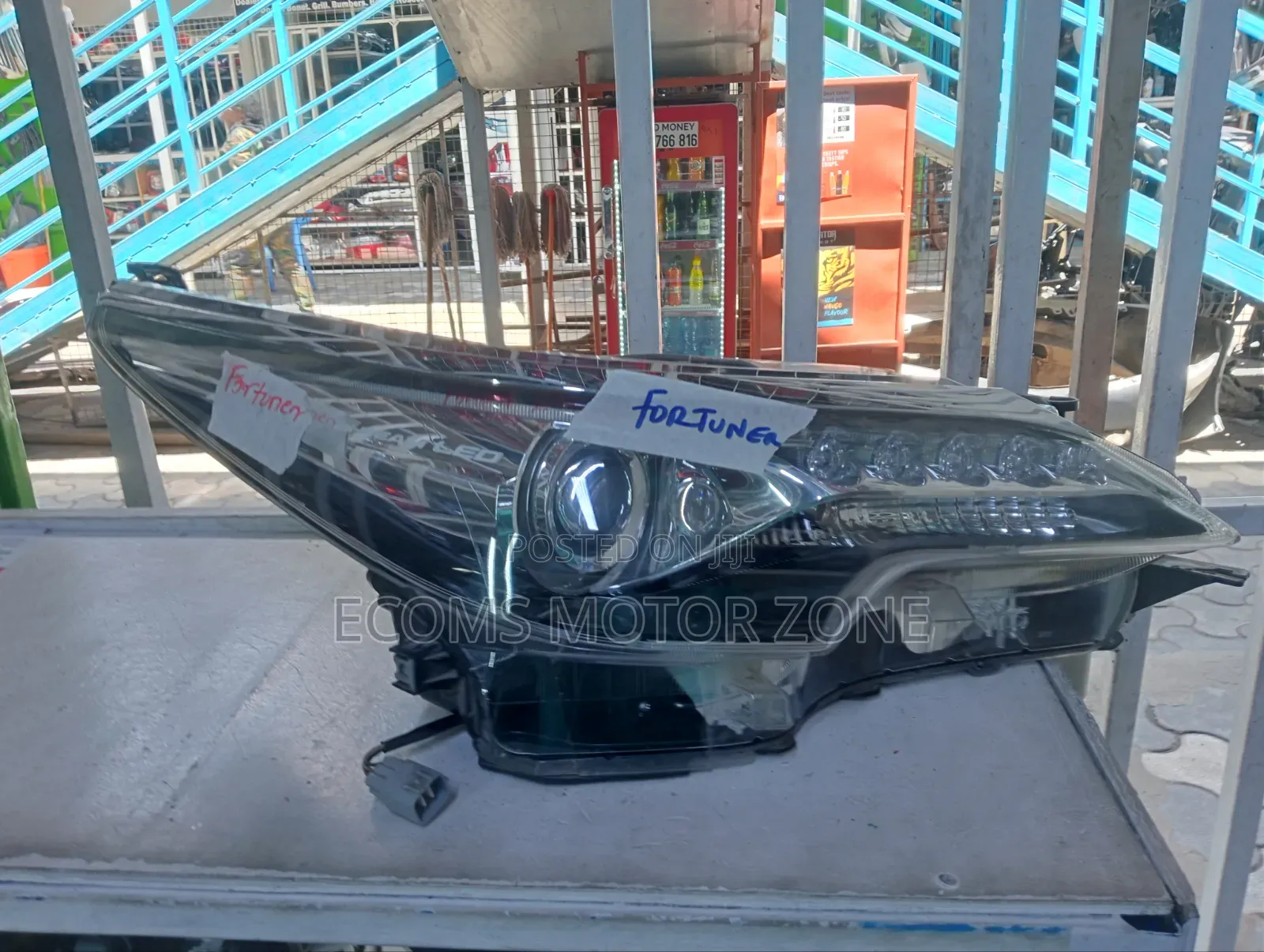 Totoa Fortuner 2018 Headlight