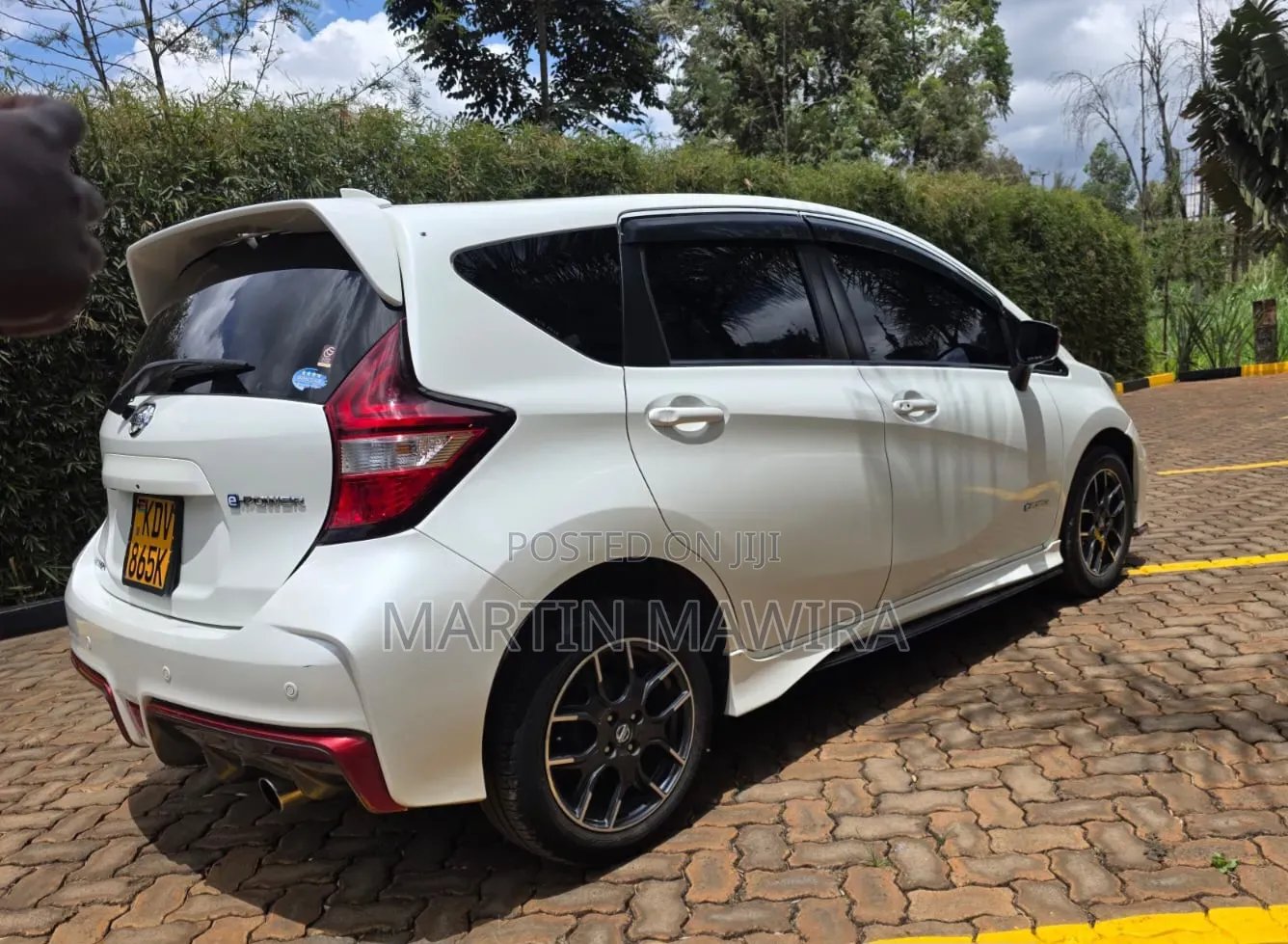 Nissan Note 2018 White