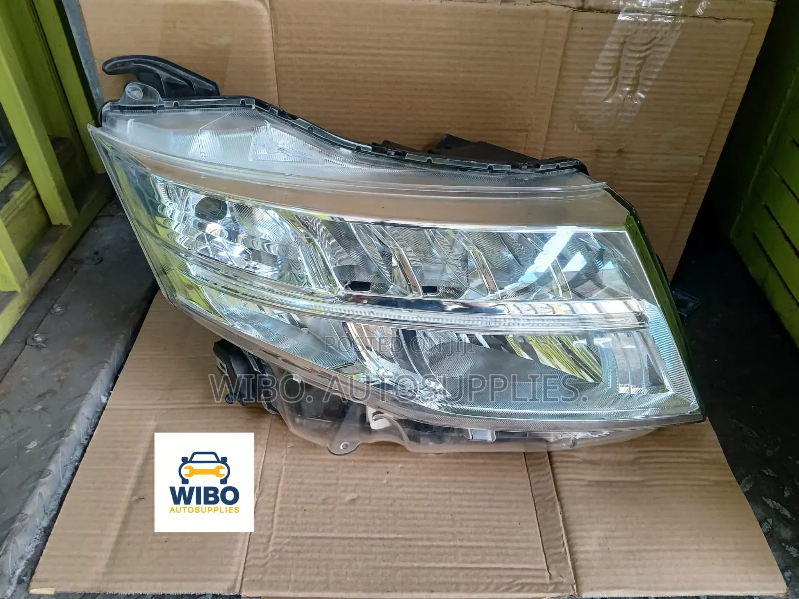 Toyota Roomy LED Headlight