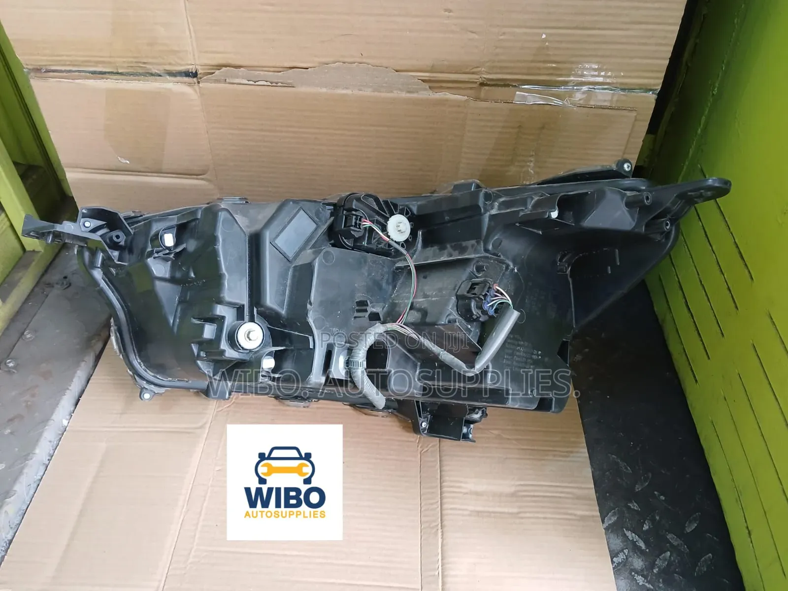 Toyota Roomy LED Headlight