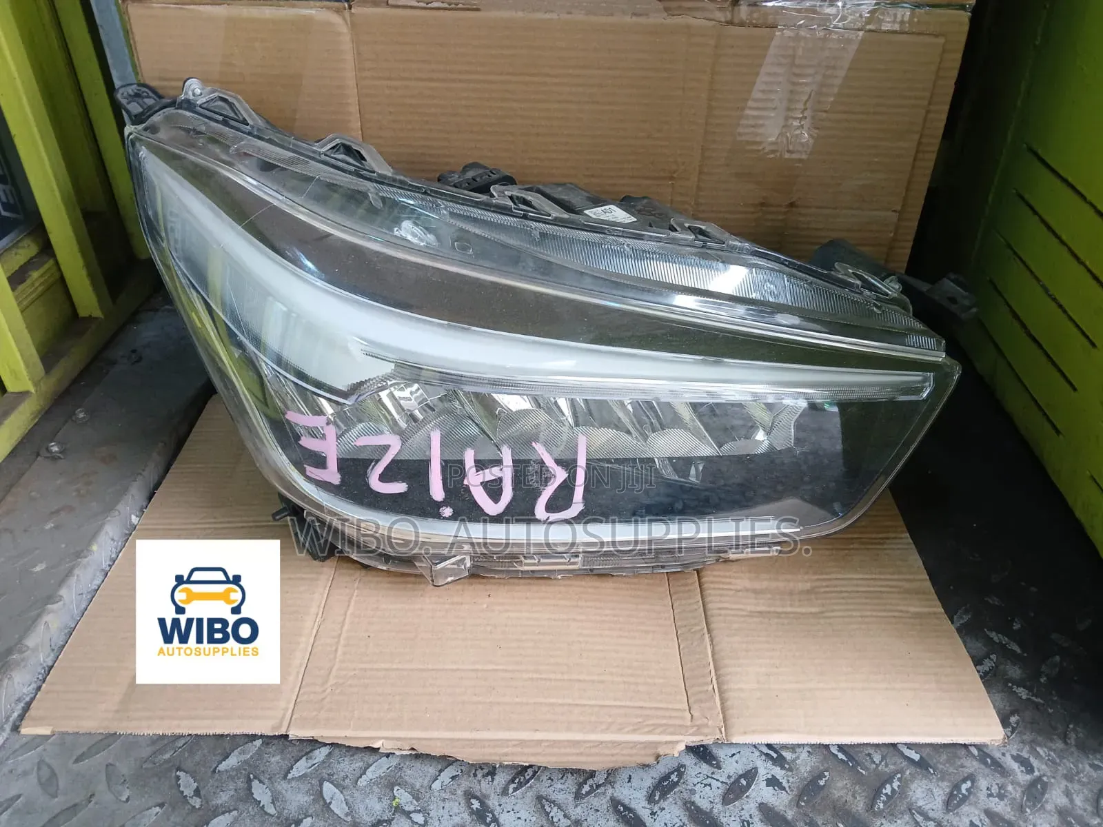 Toyota Raize 2020-2025 LED Headlight