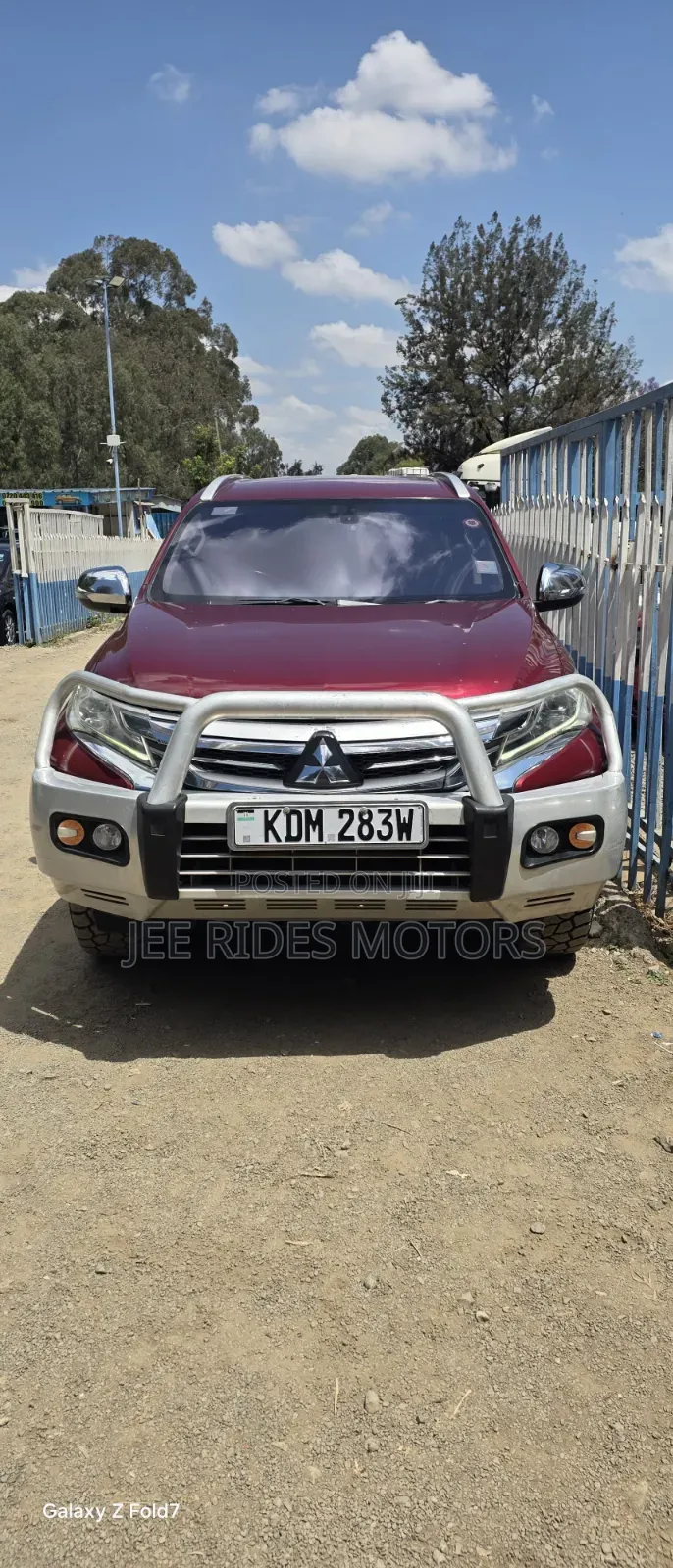 Mitsubishi Pajero Sport Exceed 2015 Burgundy
