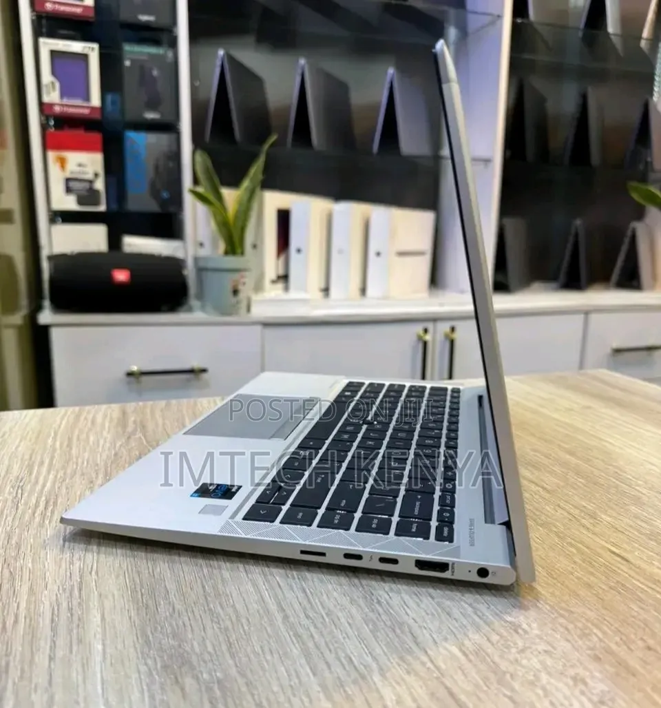 Laptop HP EliteBook 840 G8 8GB Intel Core i5 SSD 256GB