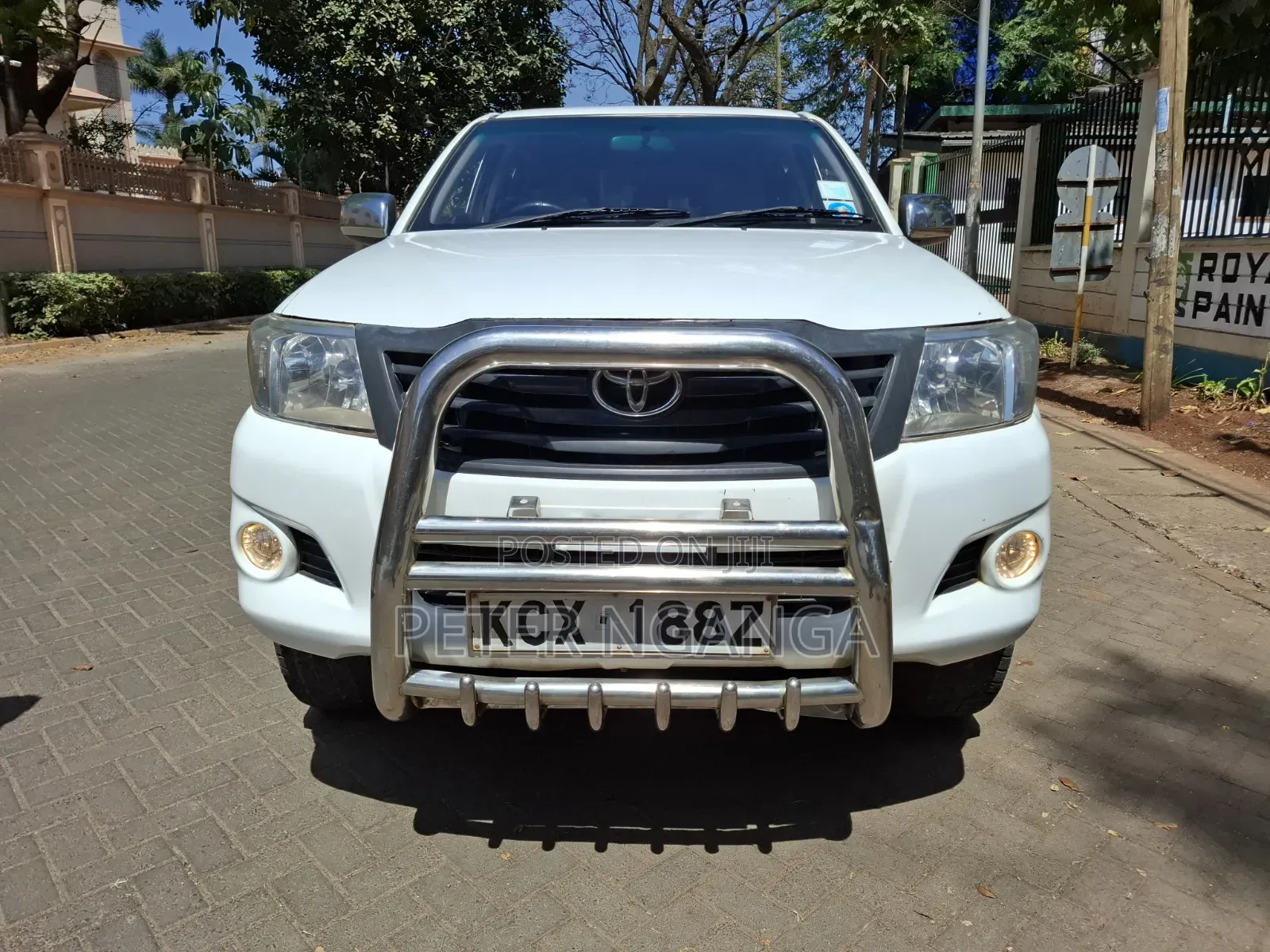 Toyota Hilux 2015 White