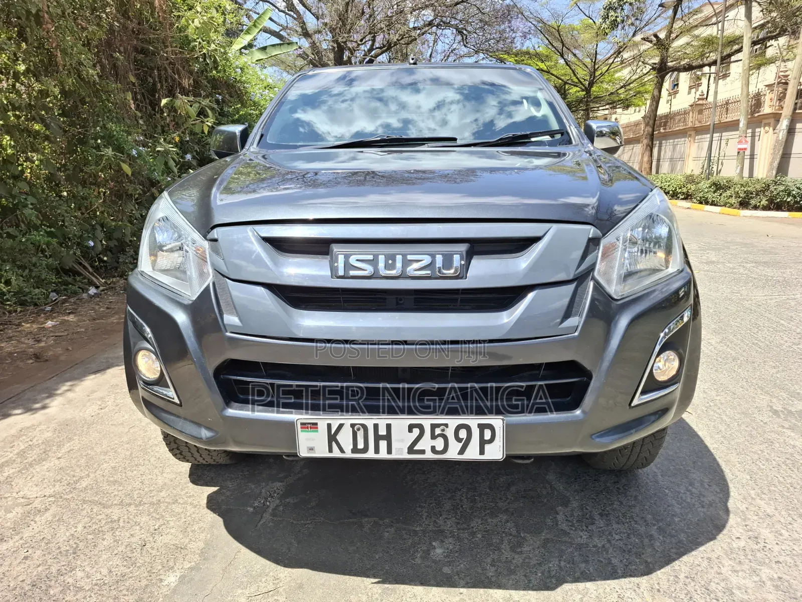 Isuzu D-MAX 2022 Gray