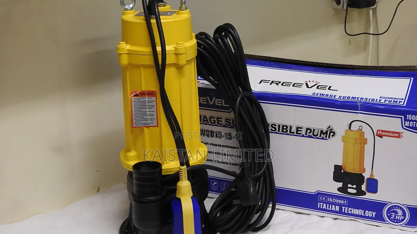 Freevel 2HP Sewage Submersible Pump 1500W 2 Inch 15M Head
