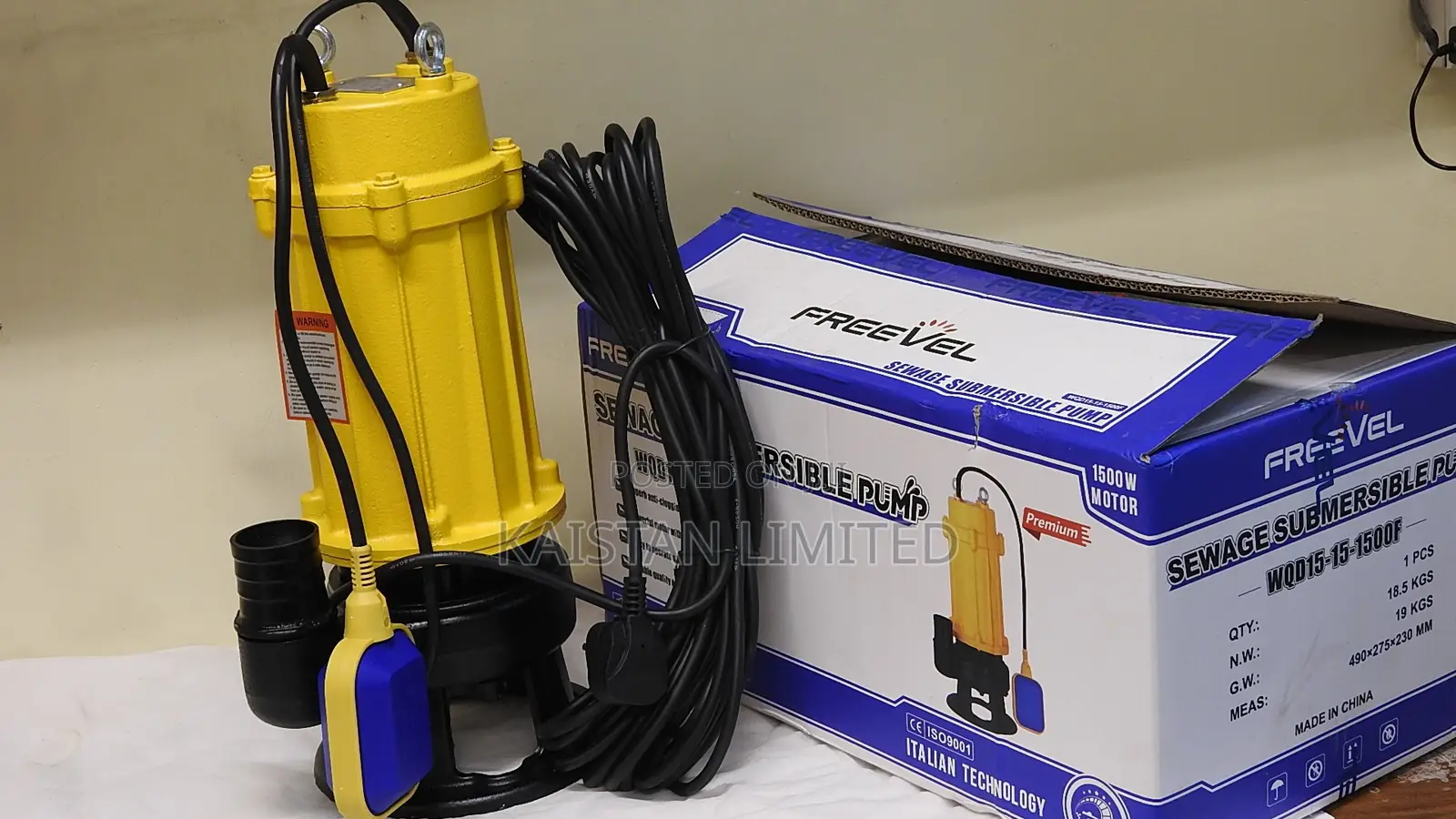 Freevel 2HP Submersible Sewage Pump 2 Inch 1500W 19m3/H 15M Head
