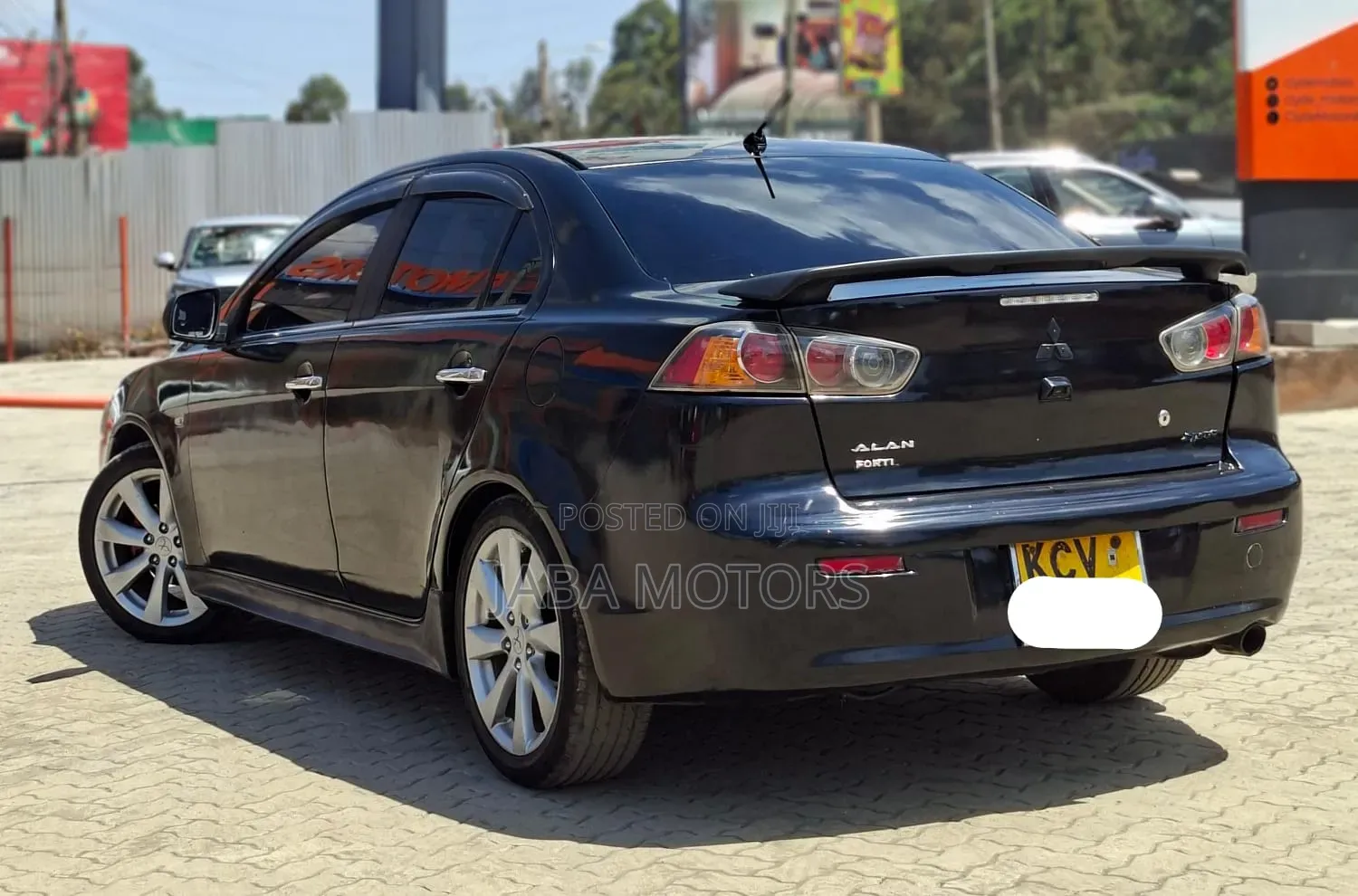 Mitsubishi Galant 2012 Black