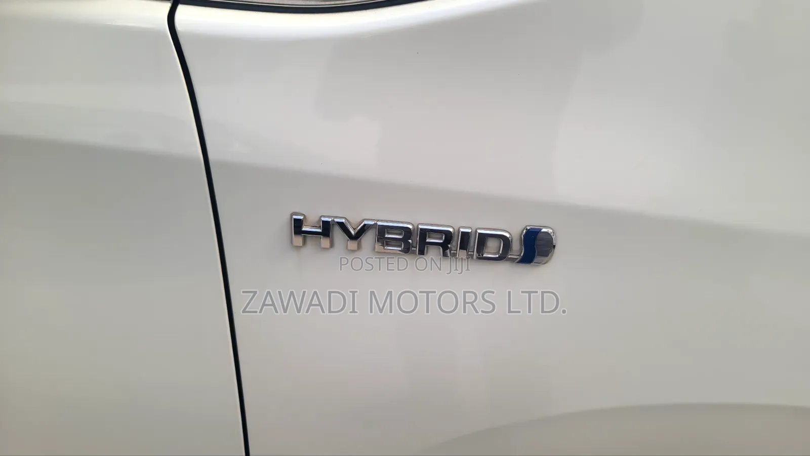 Toyota Esquire 1.8 FWD Hybrid (7 seater) 2019 White