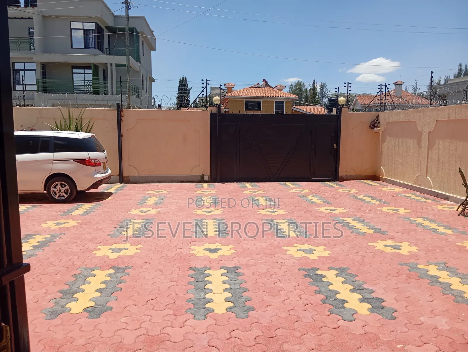 5bdrm Mansion in Syokimau, Gateway Mall Area for rent