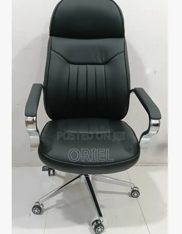 Modern Executive Leather Office Chair – Premium Ergonomic Desk Seat