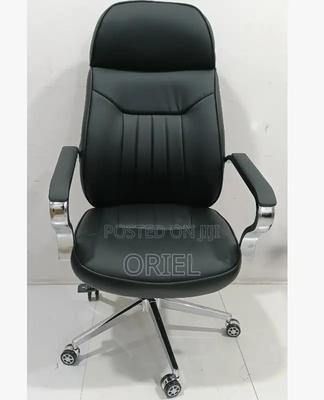 Modern Executive Leather Office Chair – Premium Ergonomic Desk Seat