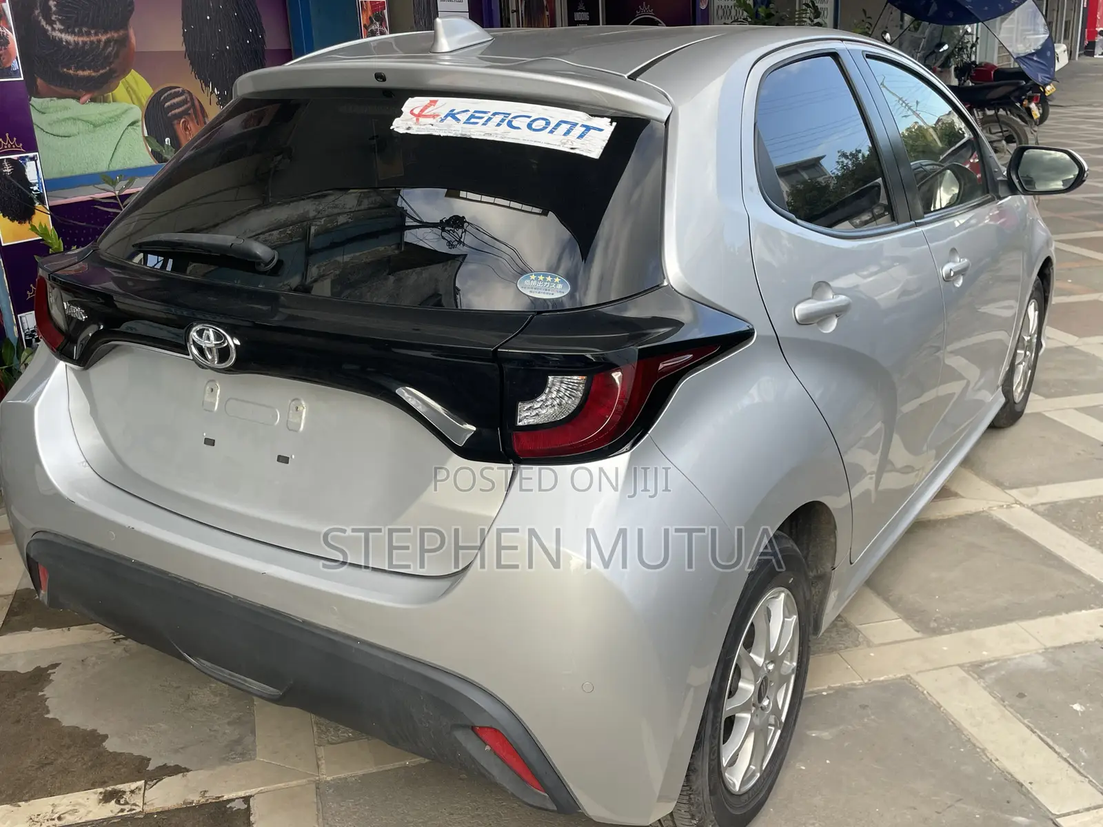 Toyota Yaris 2020 Silver