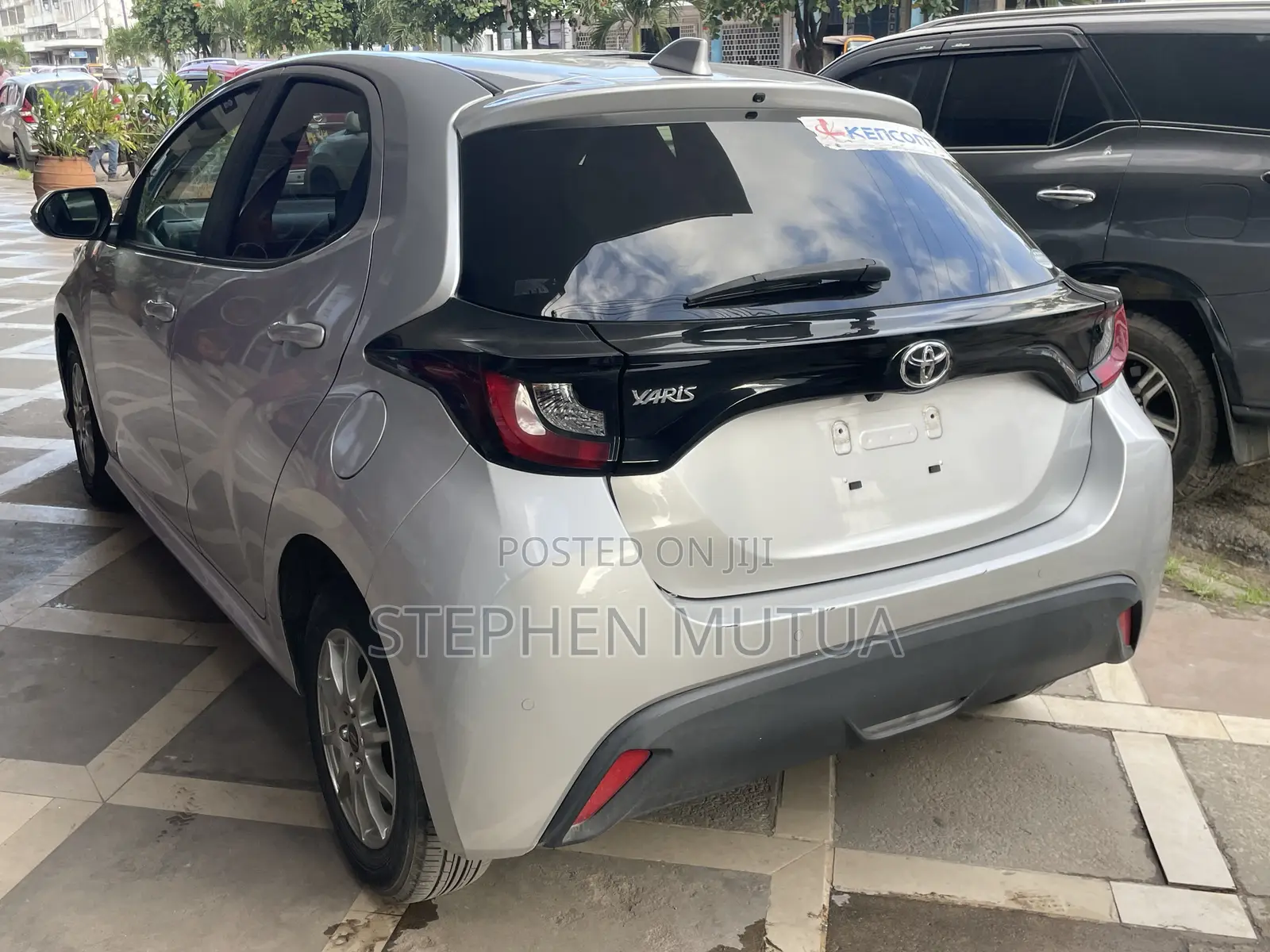Toyota Yaris 2020 Silver