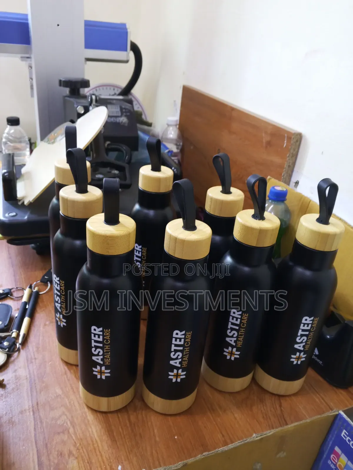 Wood Base Thermo Flasks