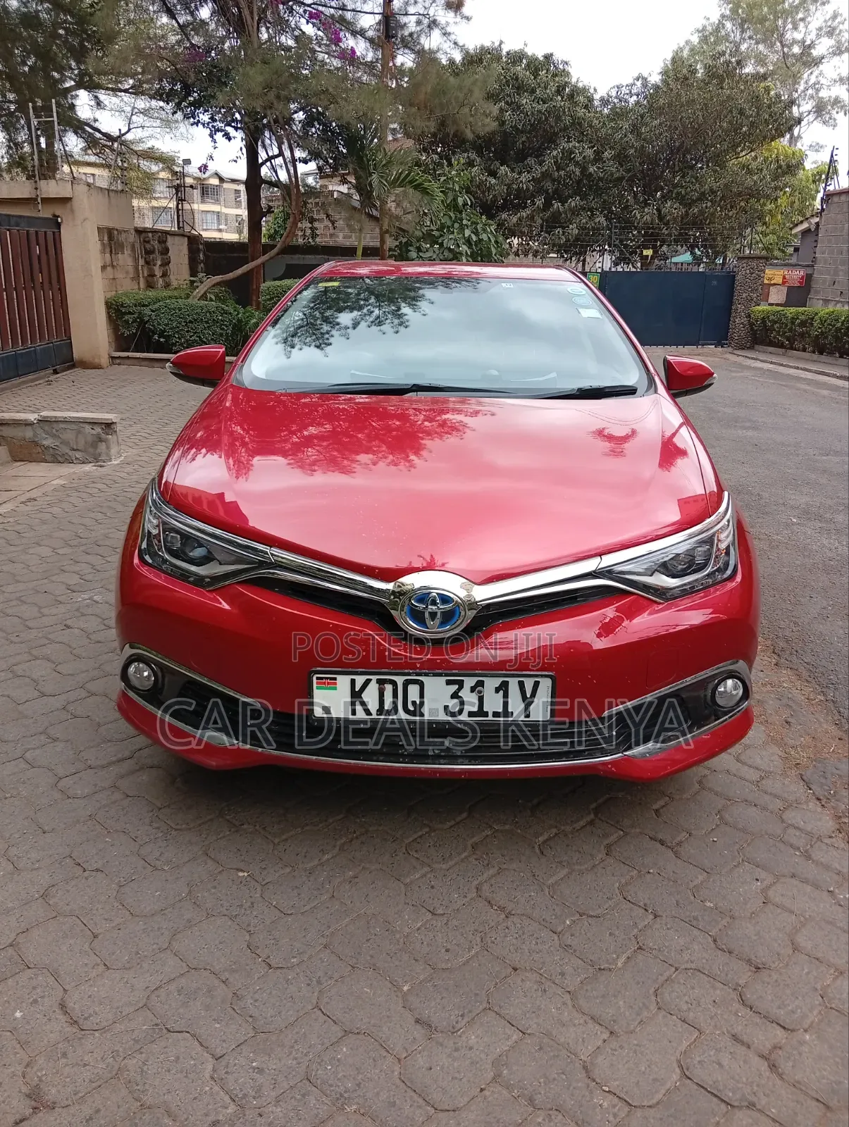 Toyota Auris 2018 Red