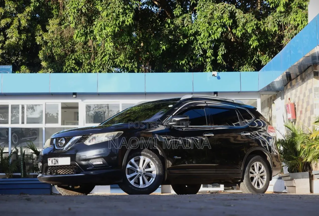 Nissan X-Trail 2.0 Hybrid AWD 2017 Black