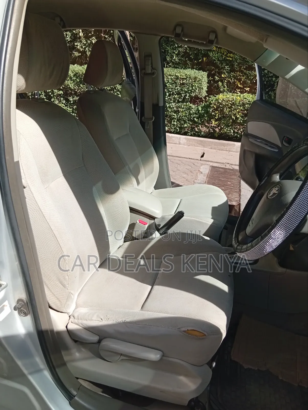 Toyota Belta 2009 Silver