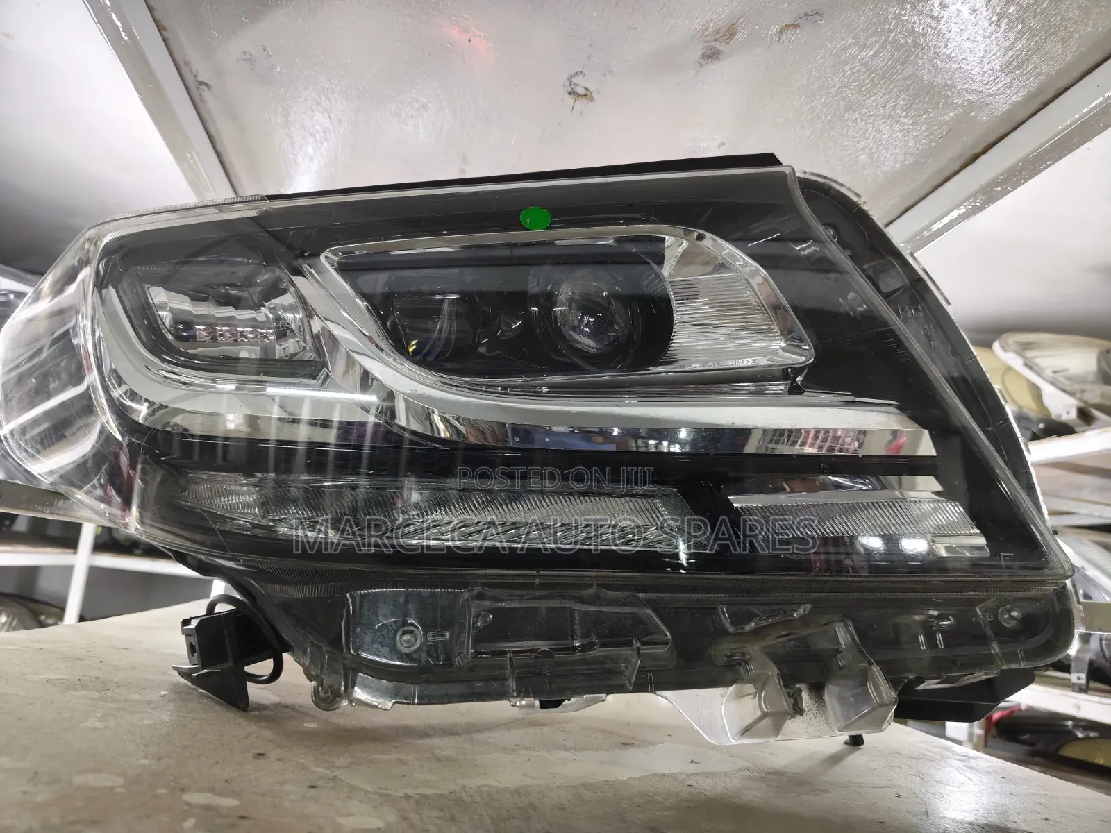 Headlight Alphard 2018