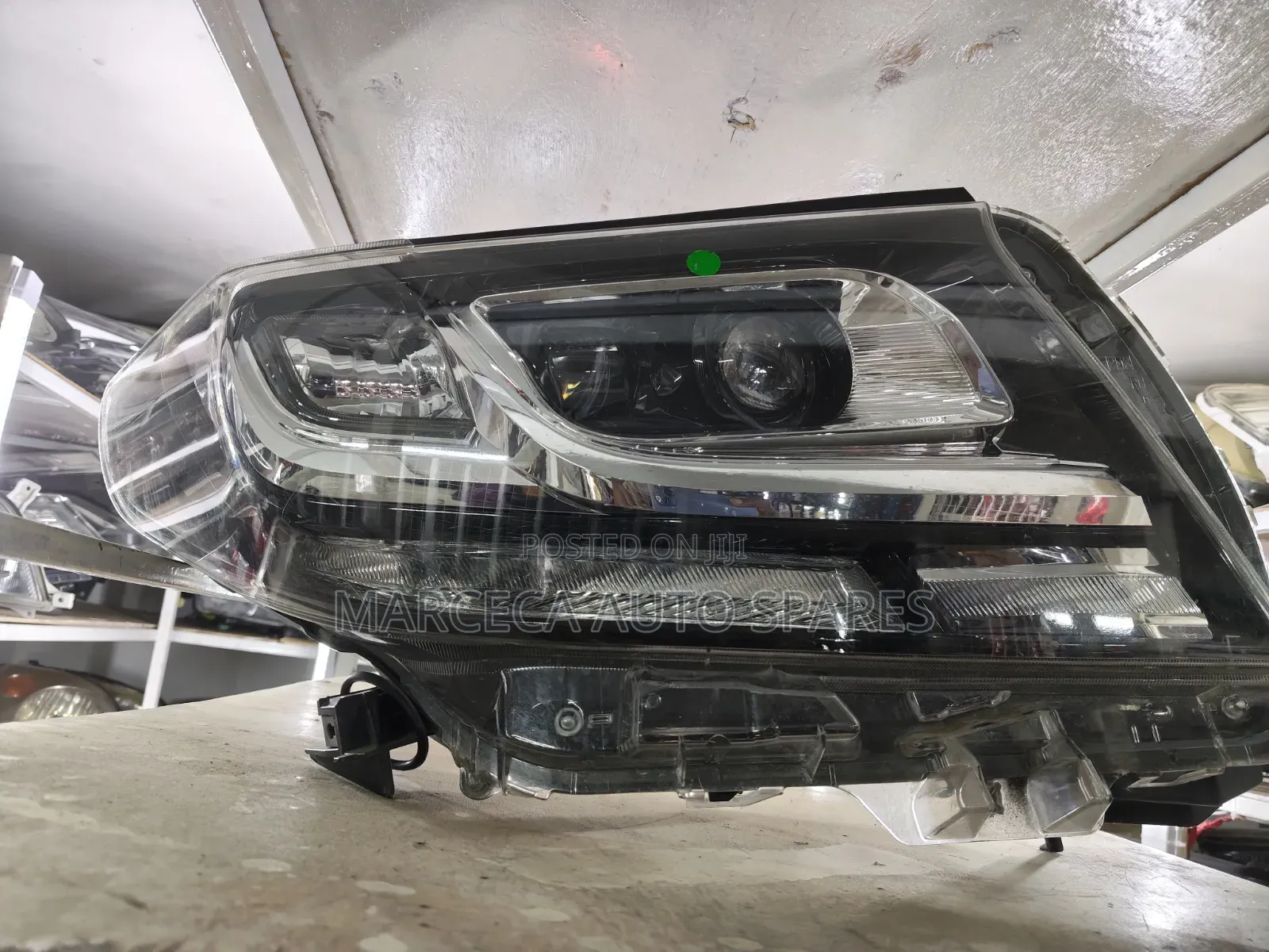 Headlight Alphard 2018