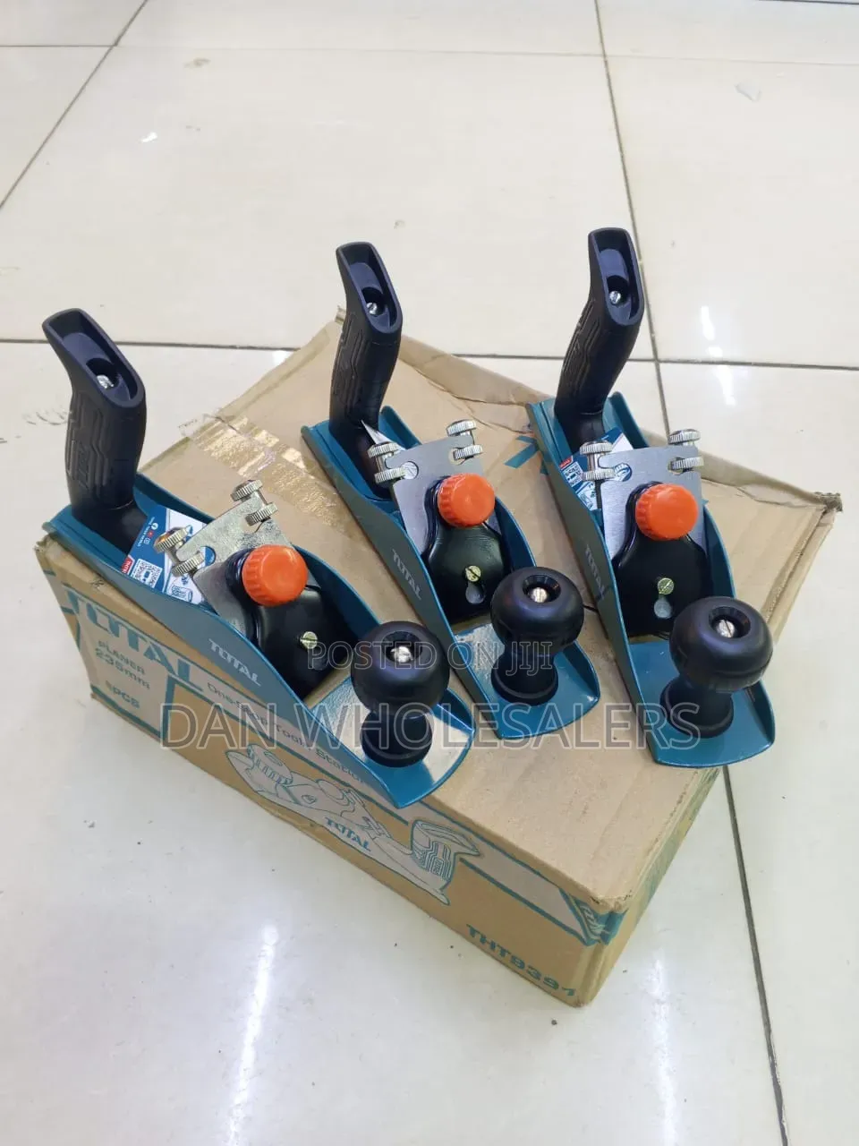 TOTAL Woodworking Jack Plane Manual Planer for Smooth Surfaces